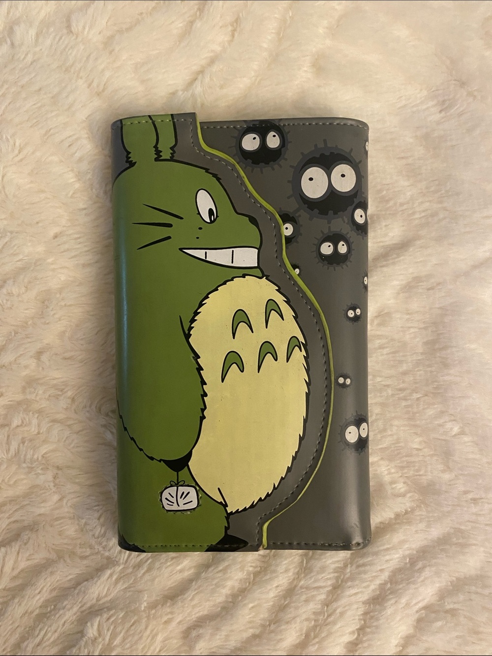 Green Totoro Cartoon Wallet with Soot Sprites